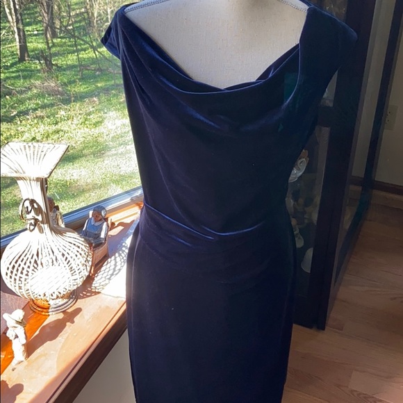 Vince Camuto beautiful dress🔥🔥💯 - Picture 2 of 5